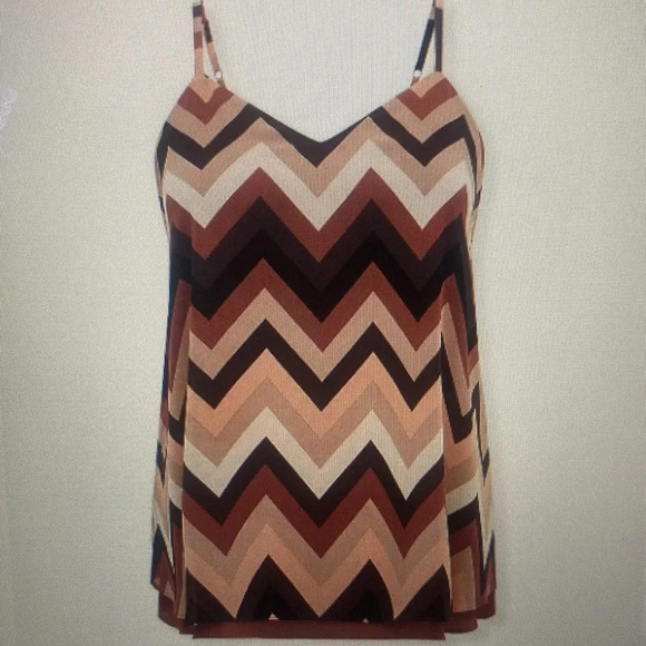 Torrid Sophie Chevron Stripe Chiffon Double Layer Swing Cami Burgundy 5X - Picture 3 of 10